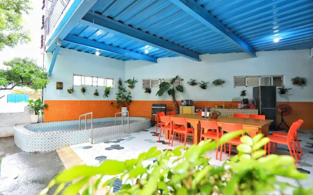 Yingxun Hotel