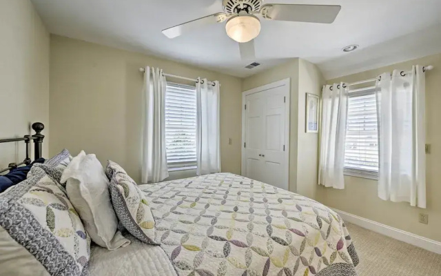 Lavallette House w/ Fenced Yard & Gas Grill!