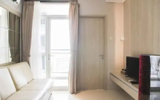 Near Mangga Dua Area 2BR Elpis Residence Apartment By Travelio