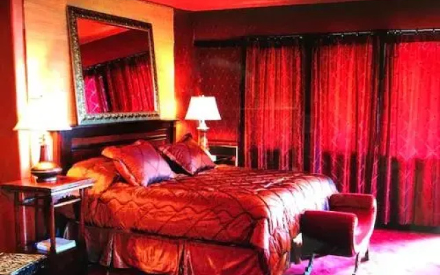 Swan River Inn
