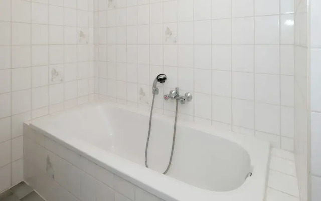Quaint Apartment in Oosterend Terschelling near Sea