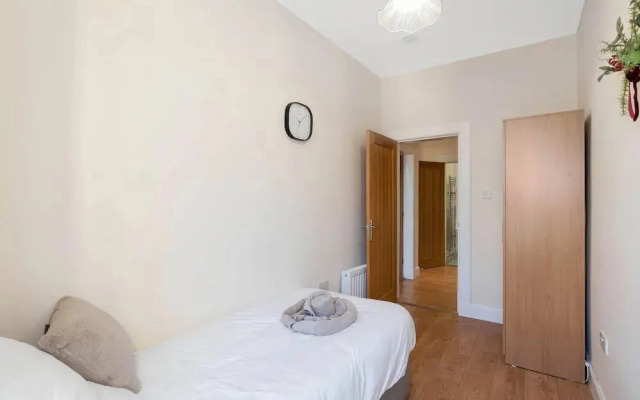 Edinburgh Beach Apartment Free On-street Parking