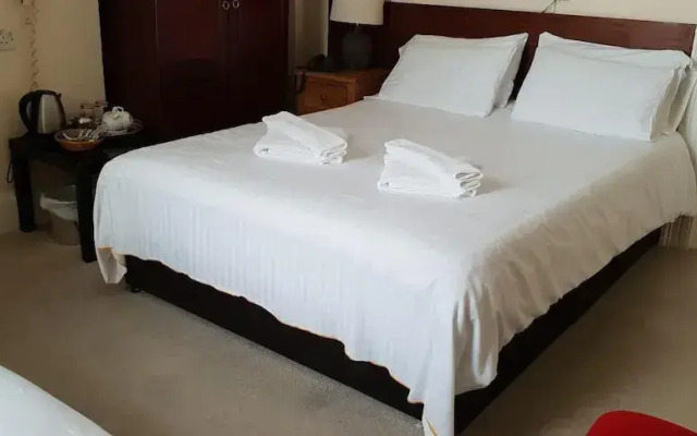 Seaward Hotel