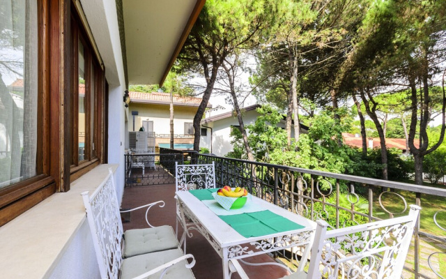 Quiet Flat With Garden