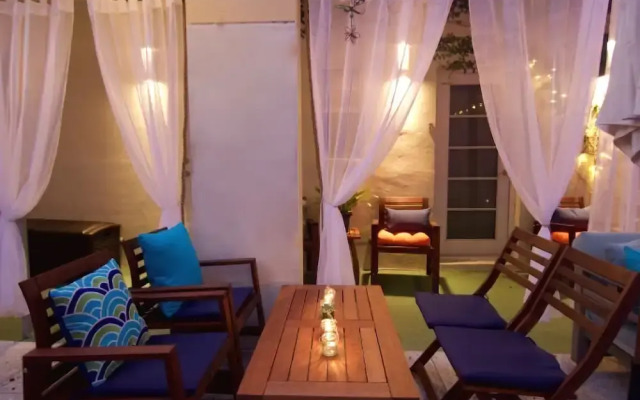The New Hotel
