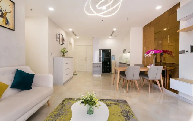 Vinhomes Golden River P'House