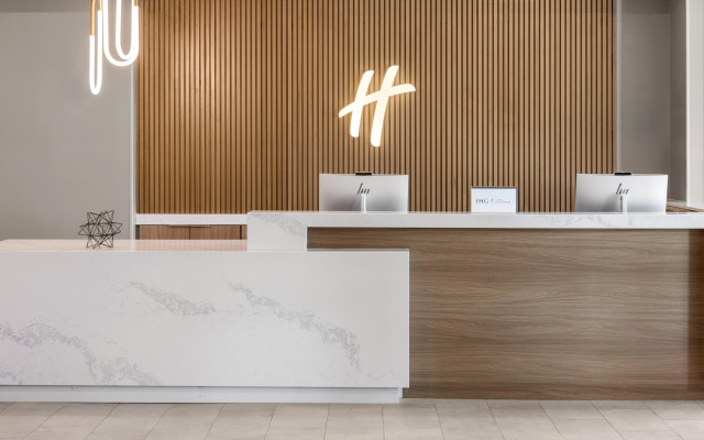Holiday Inn & Suites Columbia NE - Ft Jackson Area by IHG