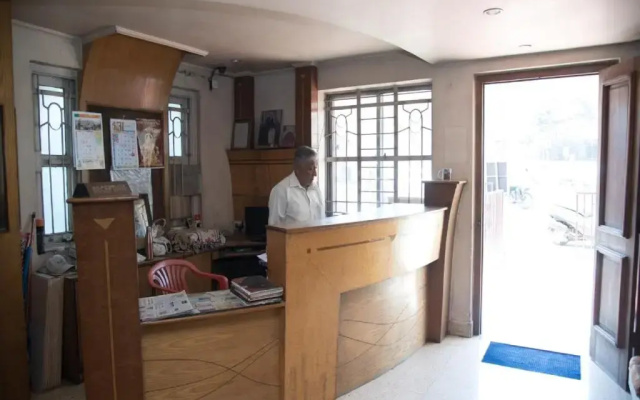 Hotel Vishwakamal Lodge