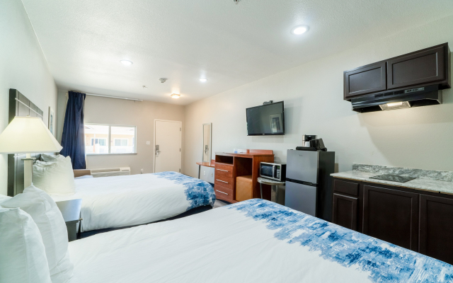 Budget Host Inn & Suites