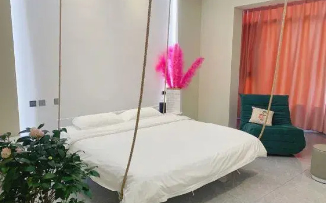 X E-sports Hotel (Xiaxian Branch)