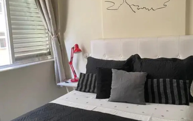 Apartamento beira-mar no coração de copacabana!