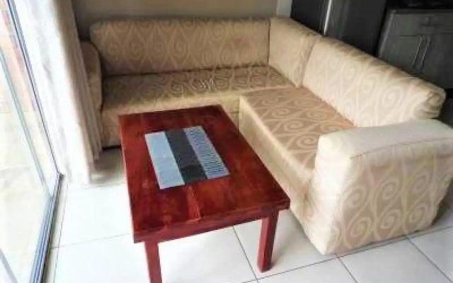 2 Bed Apartment With En-suite Kitchenette - 2065
