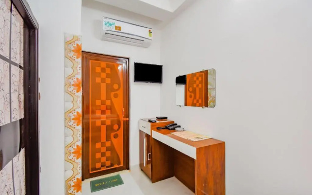 Hotel O Royal Palace