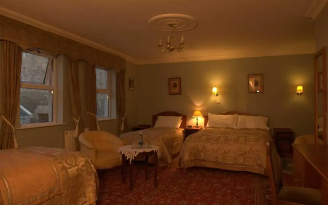 The Castle Country House