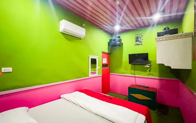 RedDoorz Syariah @ Jalan RJ Junjungan Lubis Pandan