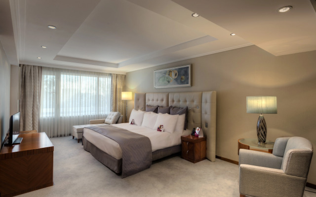 Crowne Plaza Bucharest by IHG