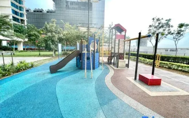 J Cozy 1-5pax Trefoil Setia Alam 100Mps Wifi & TV