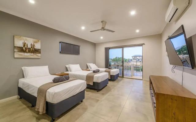 3 Kestrel Place