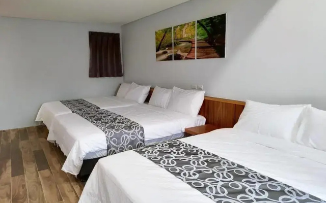 Apause Hotel