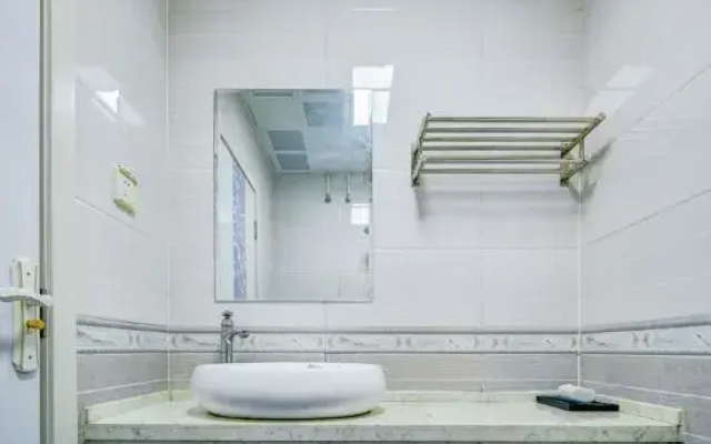 Manzhouli Xingran Business Hotel