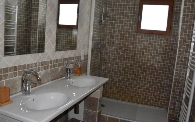 Chalet Pralognan-la-Vanoise, 5 pièces, 8 personnes - FR-1-464-48