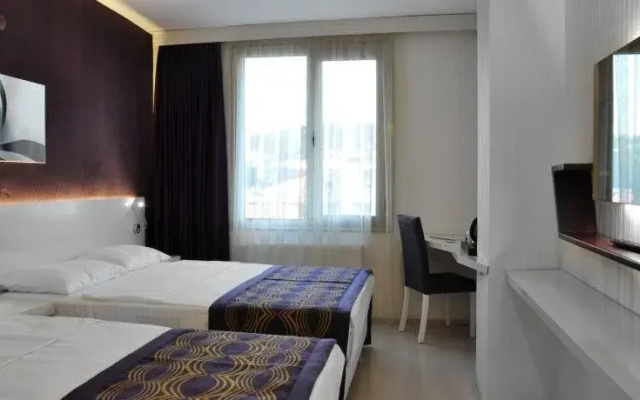 Etap Altinel Hotel Aliaga