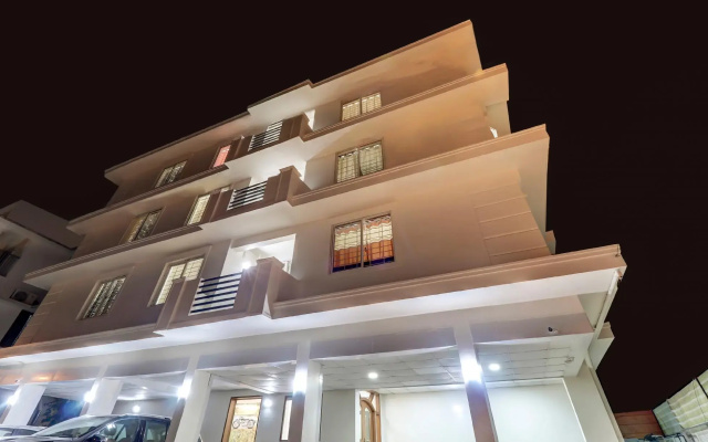 Treebo Trend Petals Suites