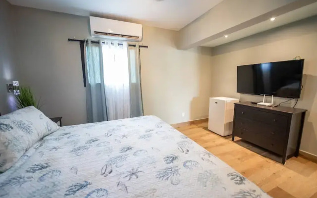 4br Penthouse With Rooftop Pool In Sosua Strip!