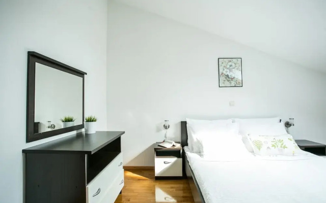 Apartments Bili
