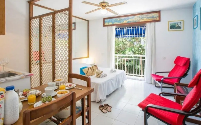 Estel Blanc Apartments - Adults Only