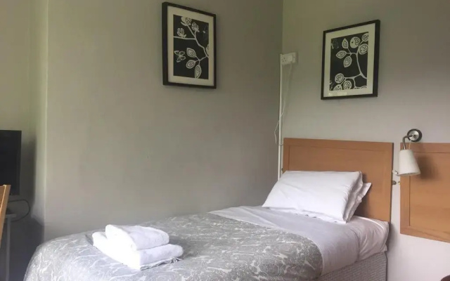 Pearl Court Guesthouse