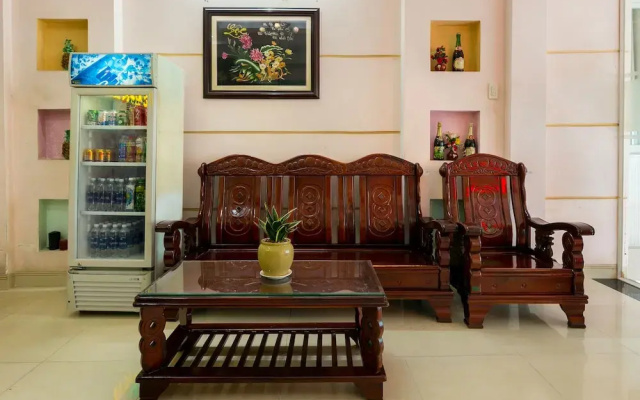 Ngoc Linh by OYO Rooms