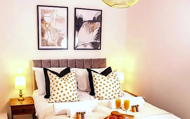 Manchester Apartments by BEVOLVE - City Centre