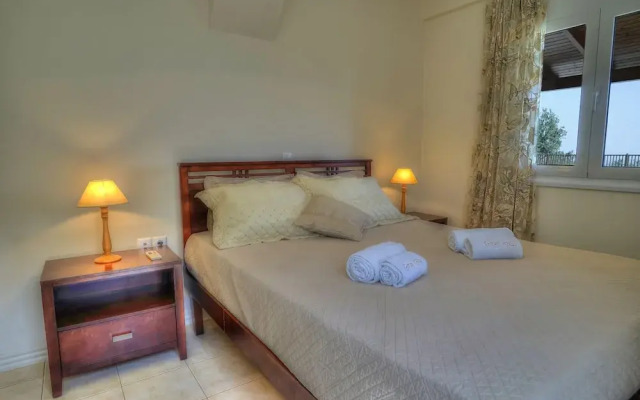 Dafni - Gerani Villas With Private Pooi