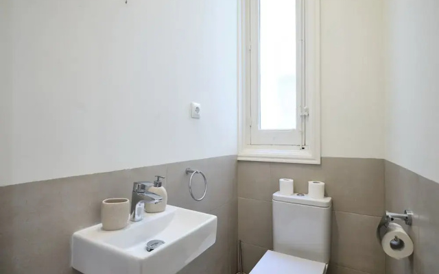 Apartamentos Conde de Romanones 14 by Gavirental