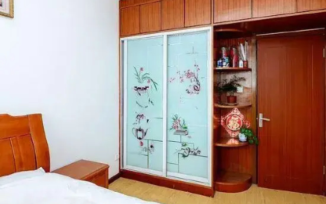 Qingdao Golden Beach Chaoyang Seaview Apartment