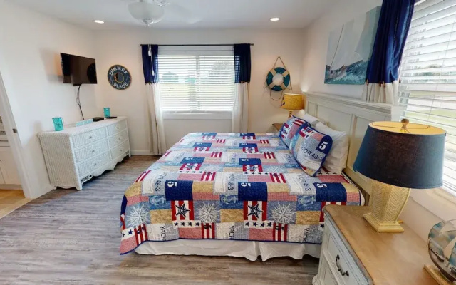 Hipnautic 2 Bedroom Condo