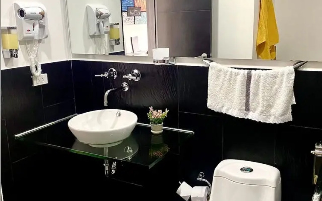 Apartmento 406 -  San Fernando, Imbanaco, Tequendama 2 Bedrooms 2 Bathrooms