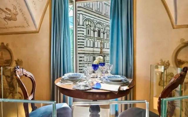 Duomo Luxury Florence Apartment