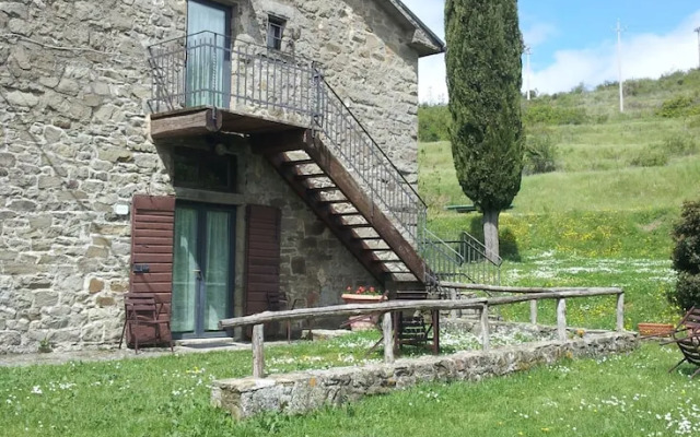 3 Rooms Flat Between Florence and Arezzo - Enjoy Italian Beauty!