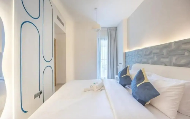 Bloomfields Dreamy 2BR in Radiant Boulev