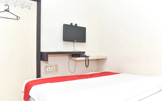 RedDoorz near Universitas Muhammadiyah Makassar