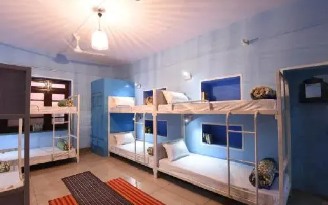 Hostel Raahi