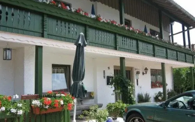 Pension Weigert