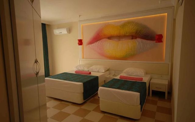 Infinity Beach Alanya