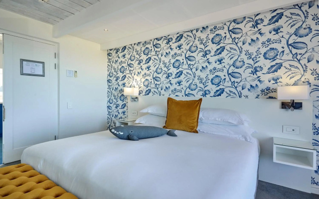 One Marine Drive Boutique Hotel