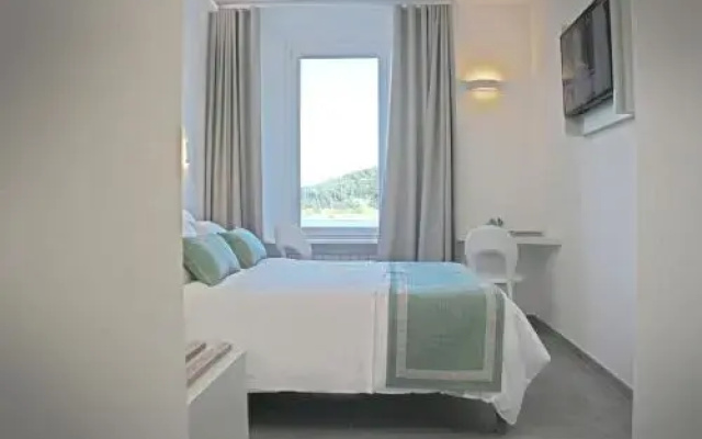 LAncora