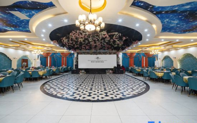 Licheng Huasheng International Hotel (Hotan Railway Station Branch)