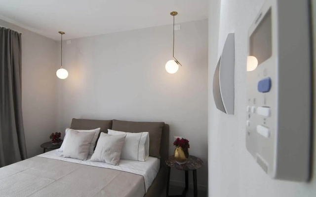 Garda Room