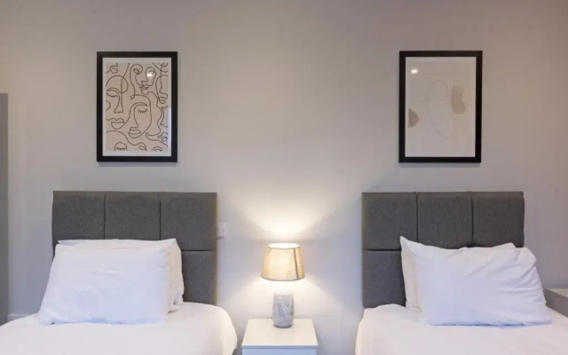 K Suites - Waveney Chambers 1